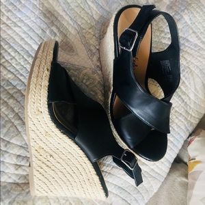 American Eagle Wedge Heel